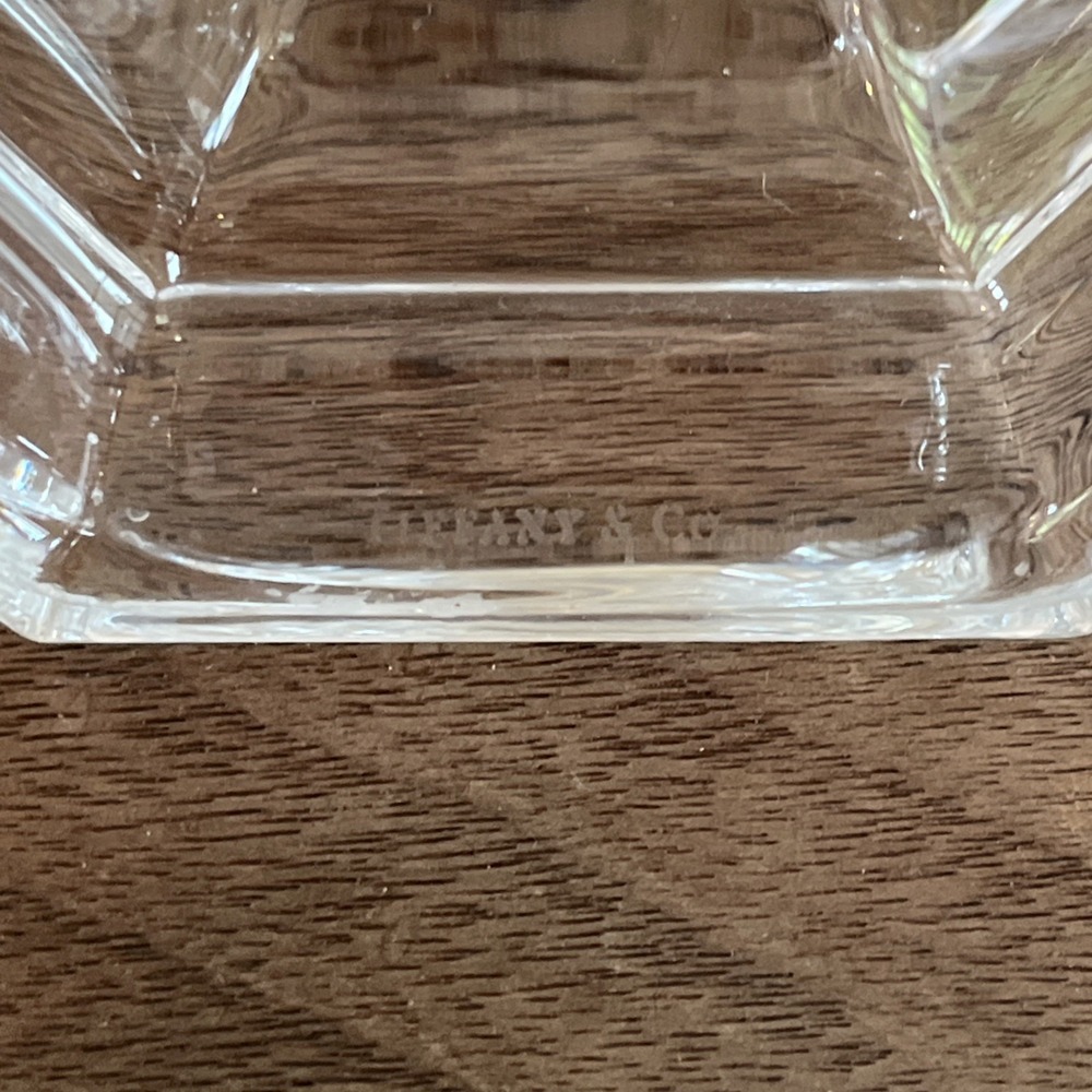 Tiffany & Co. Clear Crystal Pair of Faceted Candlesticks - Picture 7 of 9